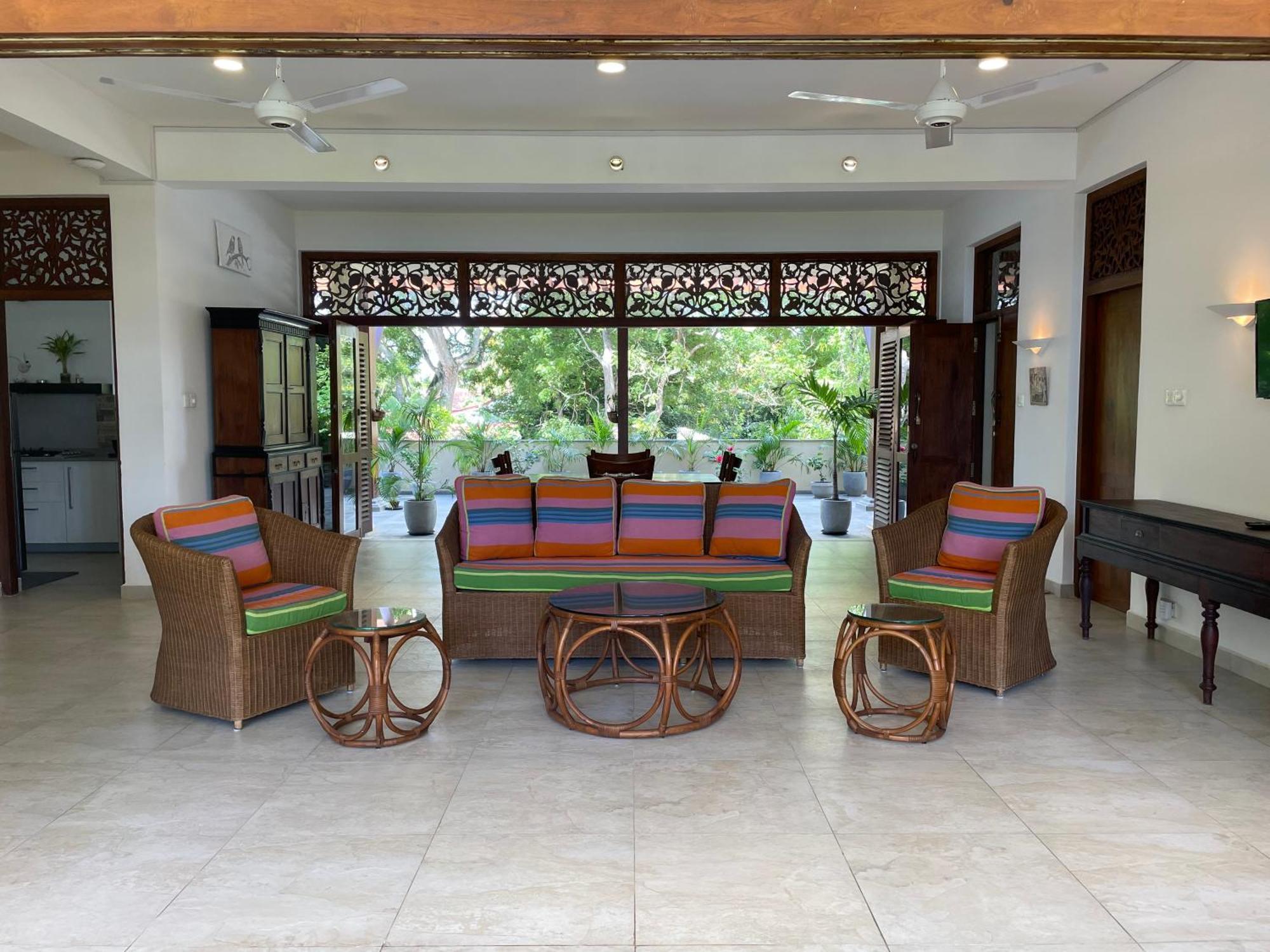 Khomba Lodge タンガラ エクステリア 写真