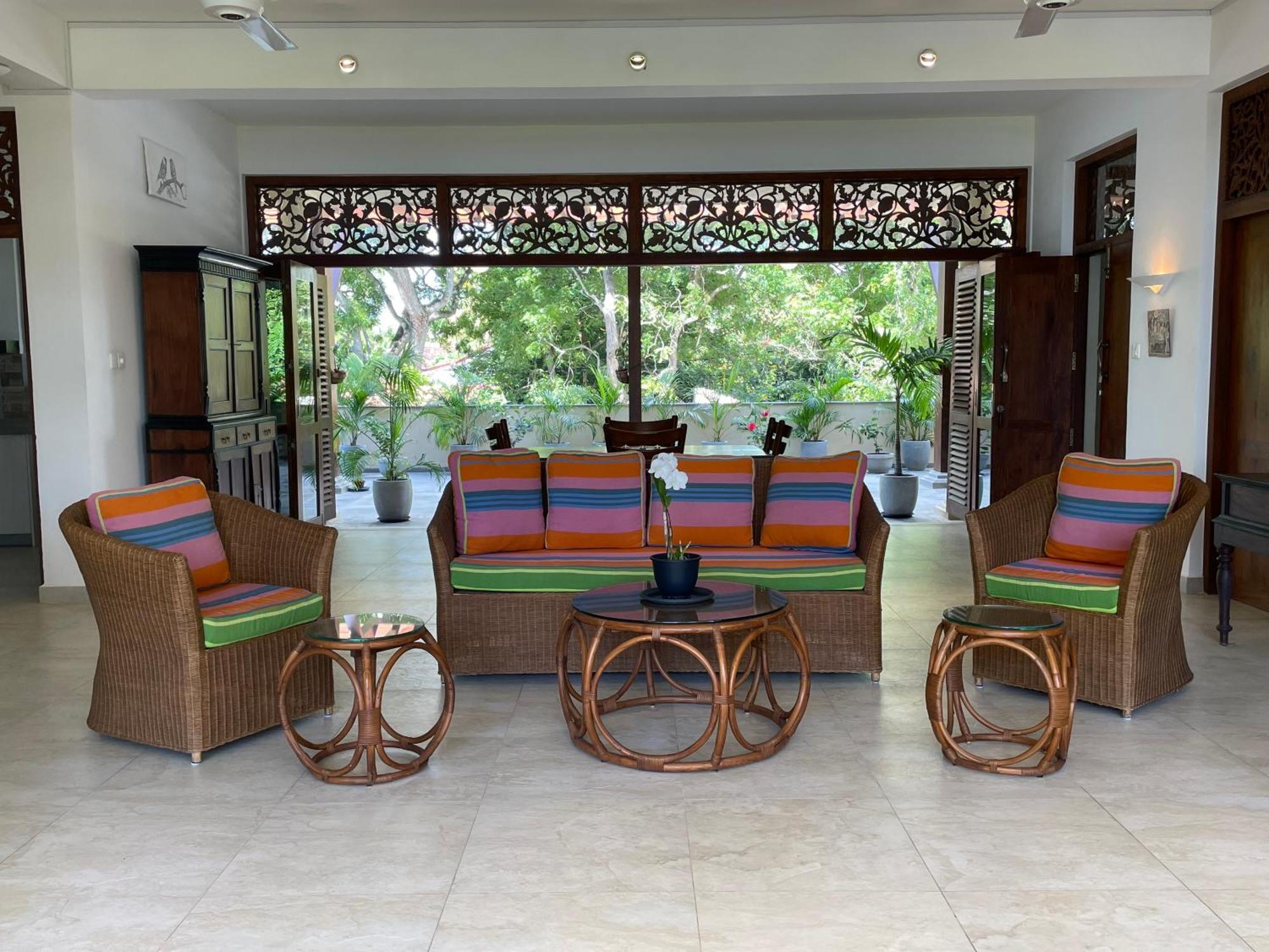 Khomba Lodge タンガラ エクステリア 写真