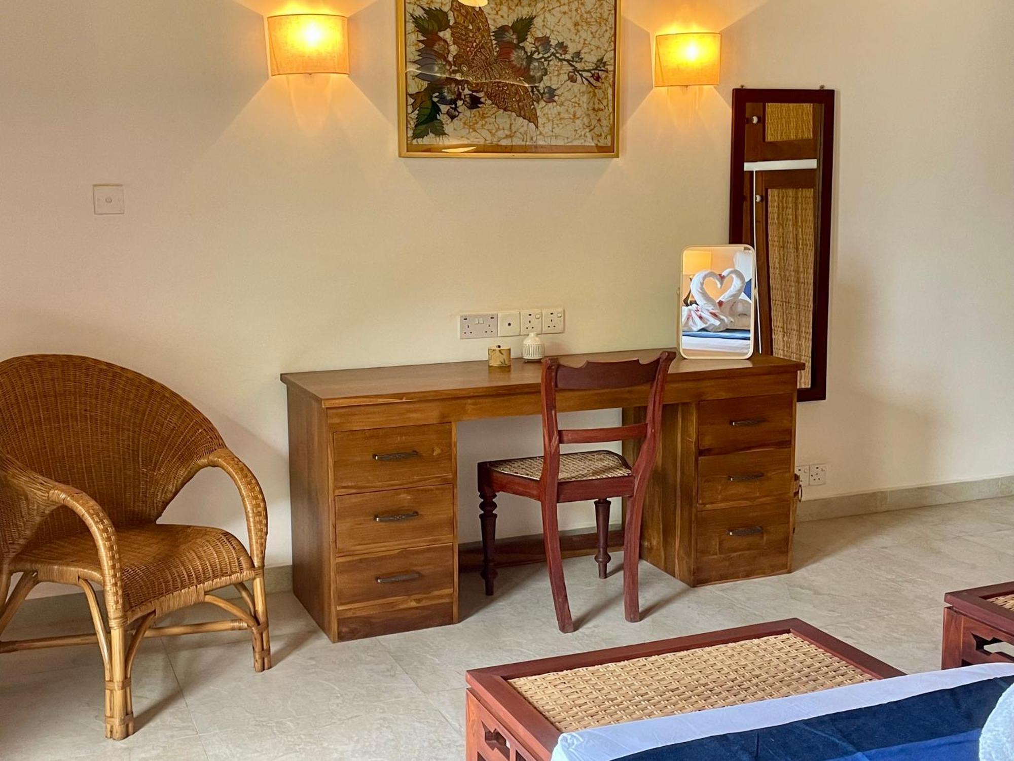 Khomba Lodge タンガラ エクステリア 写真